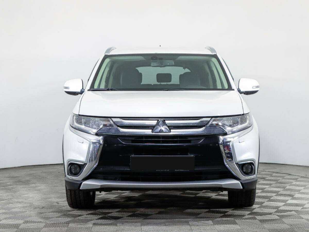 Купить Mitsubishi Outlander с пробегом. Фото: #1