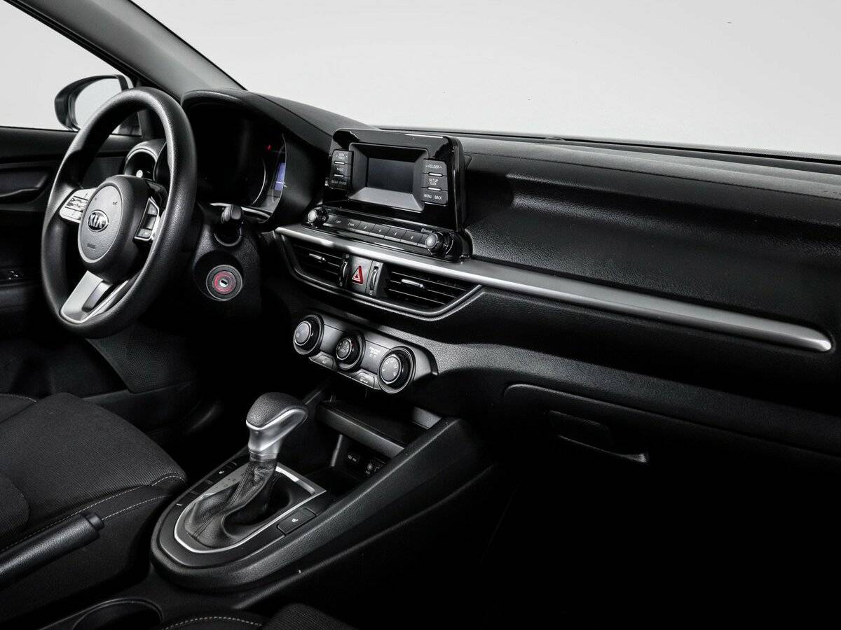 Купить Kia Cerato с пробегом. Фото: #8