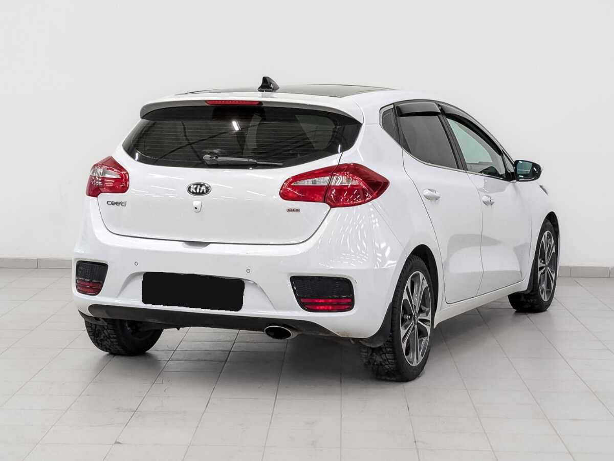 Купить Kia Ceed с пробегом. Фото: #4