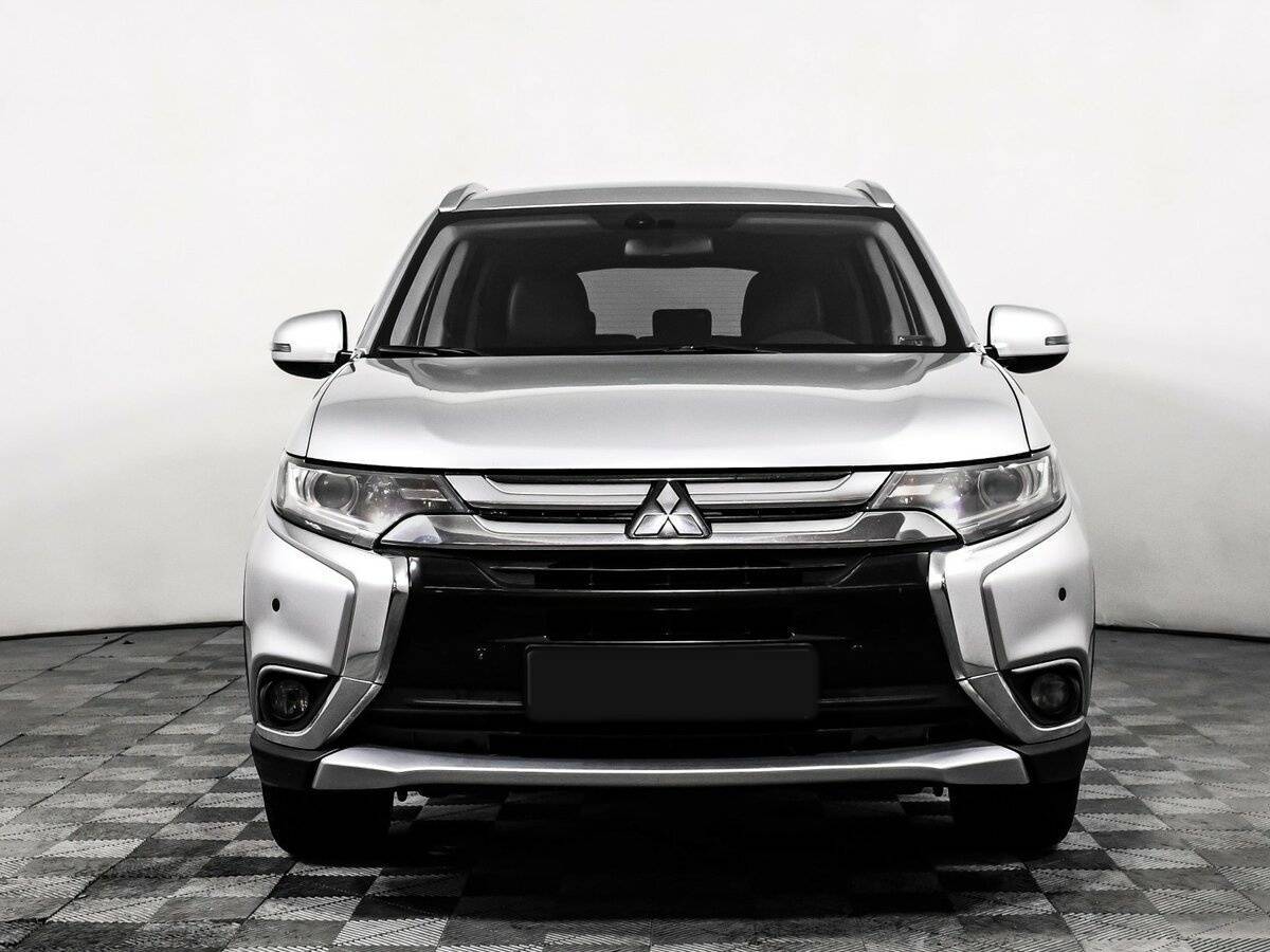Купить Mitsubishi Outlander с пробегом. Фото: #1