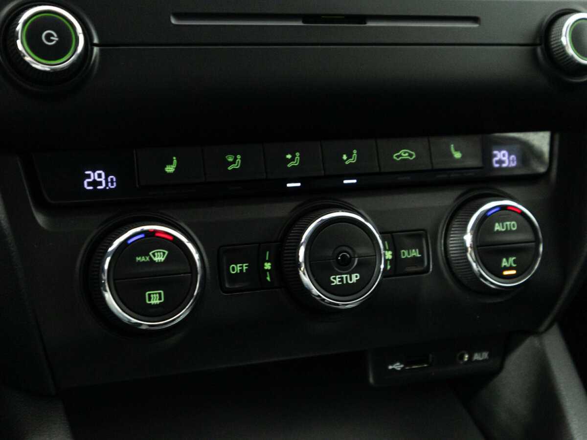 Купить Skoda Octavia с пробегом. Фото: #16