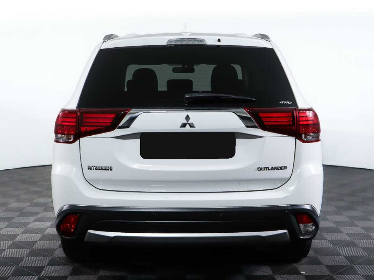 Купить Mitsubishi Outlander с пробегом. Фото: #5