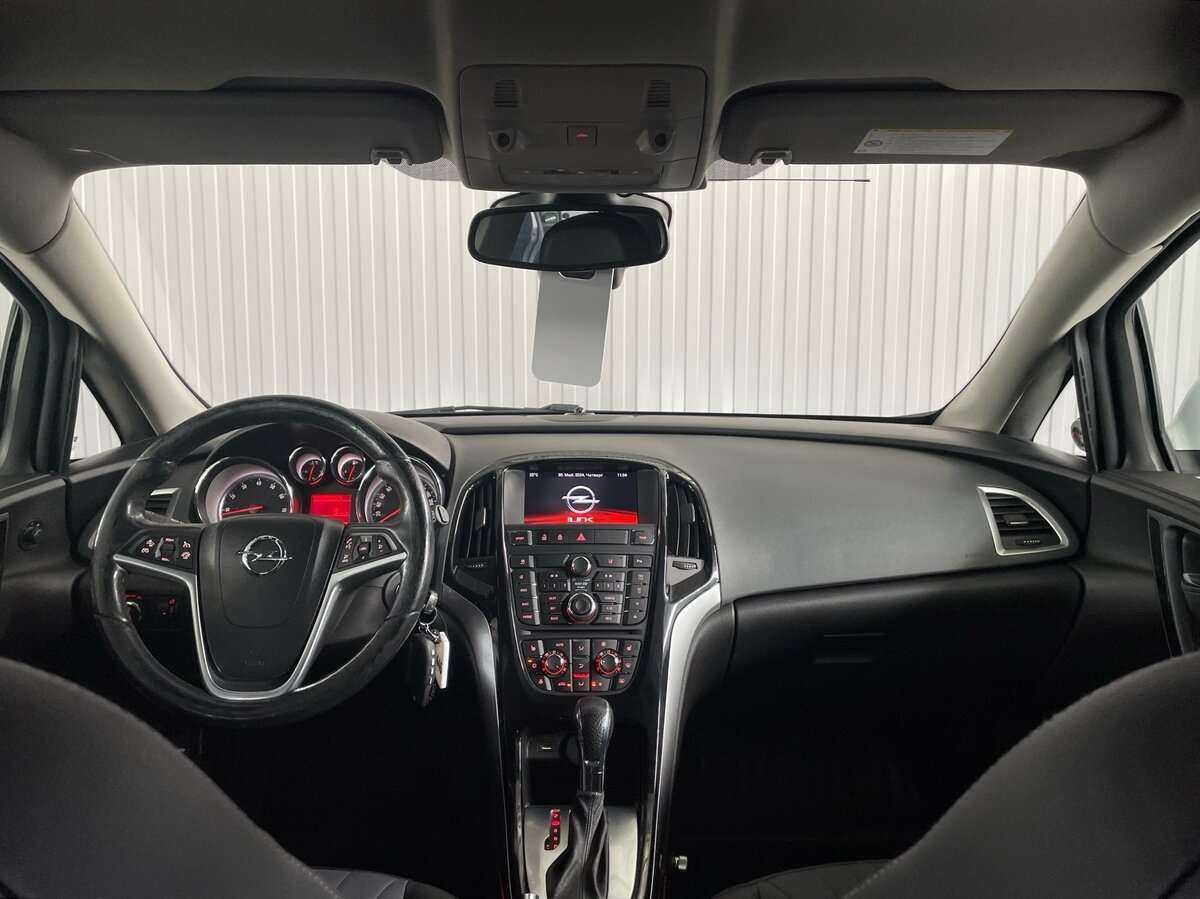 Купить Opel Astra с пробегом. Фото: #8