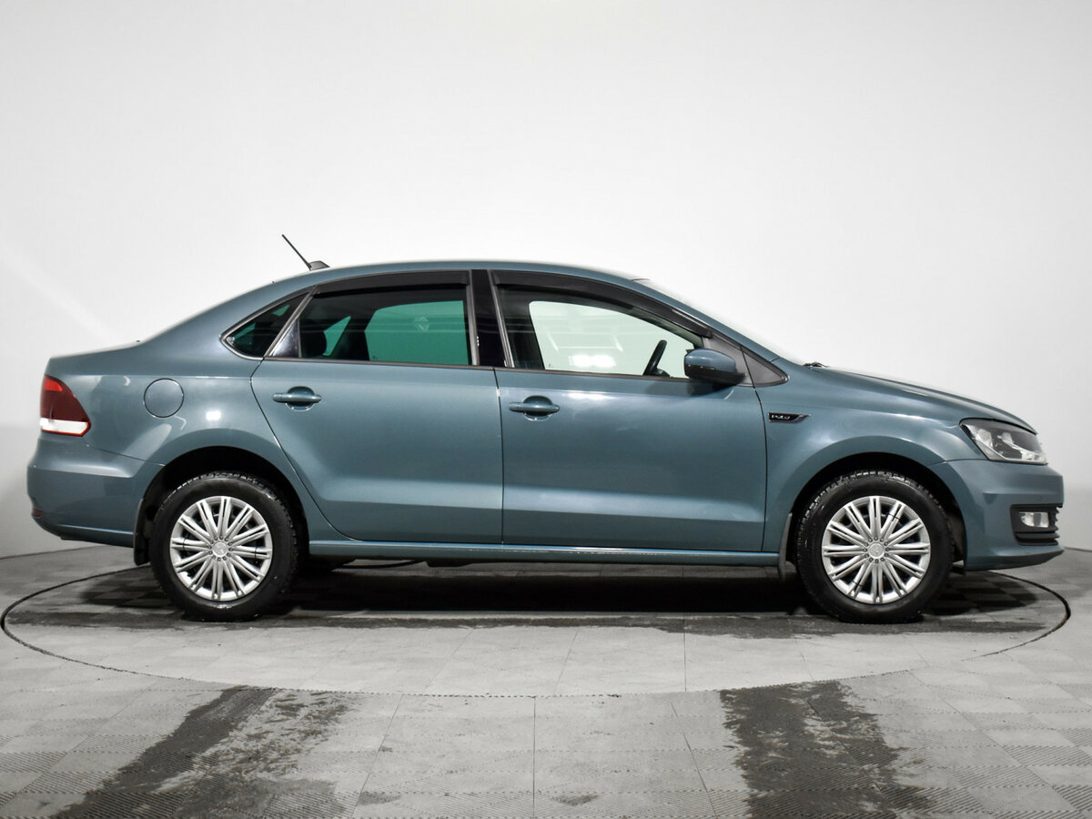 Купить Volkswagen Polo с пробегом. Фото: #3