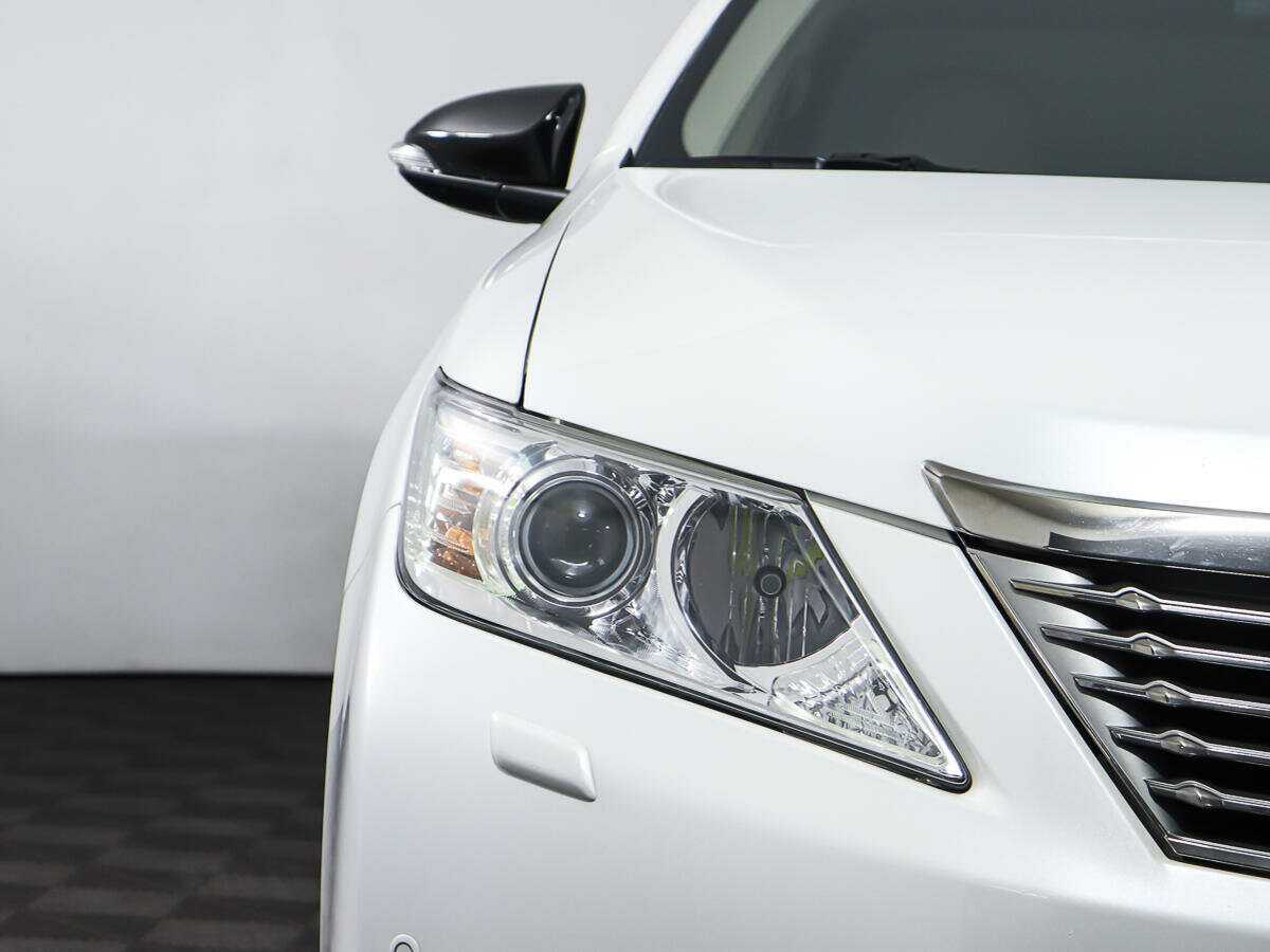 Купить Toyota Camry с пробегом. Фото: #22