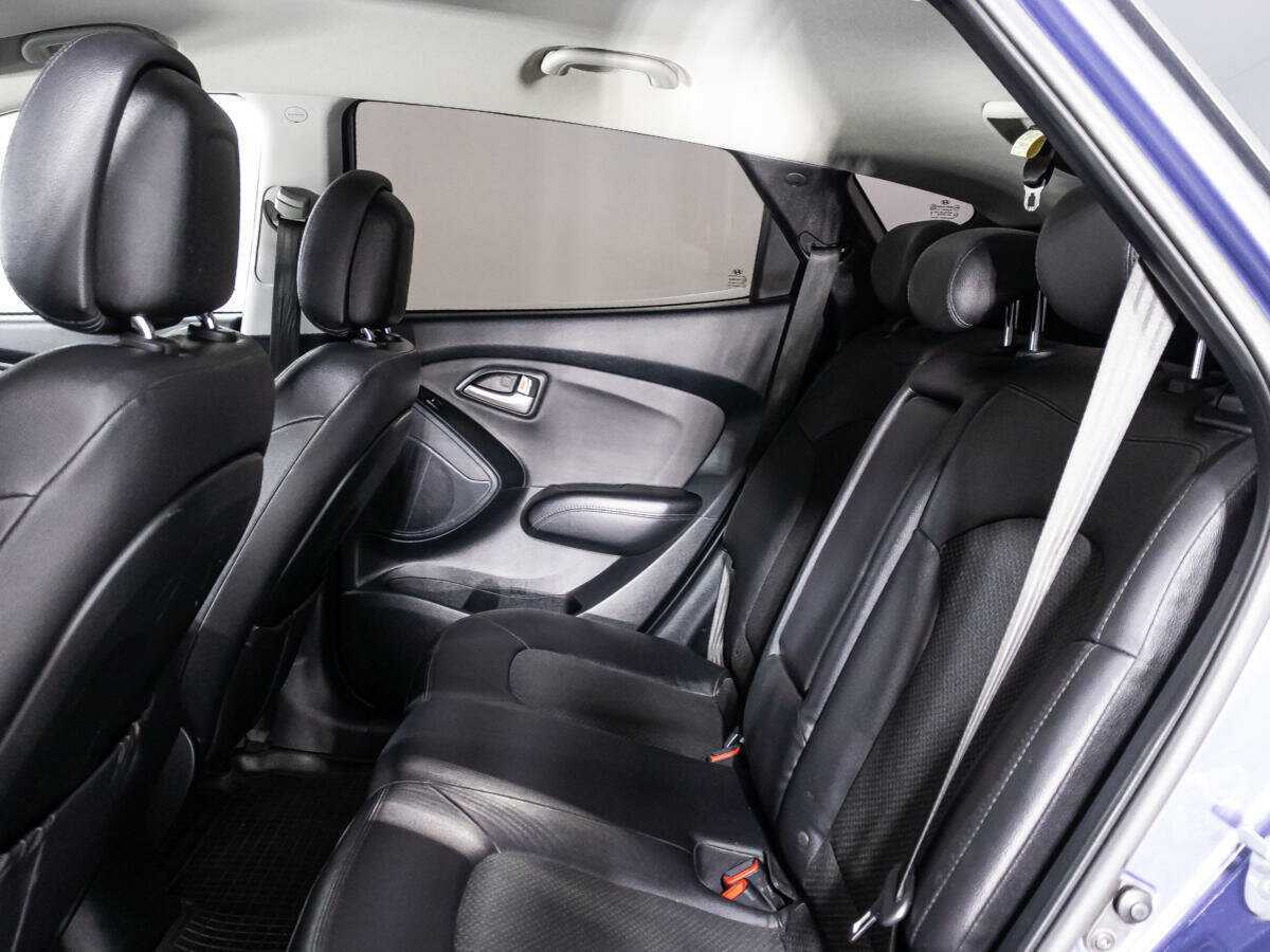 Купить Hyundai ix35 с пробегом. Фото: #9