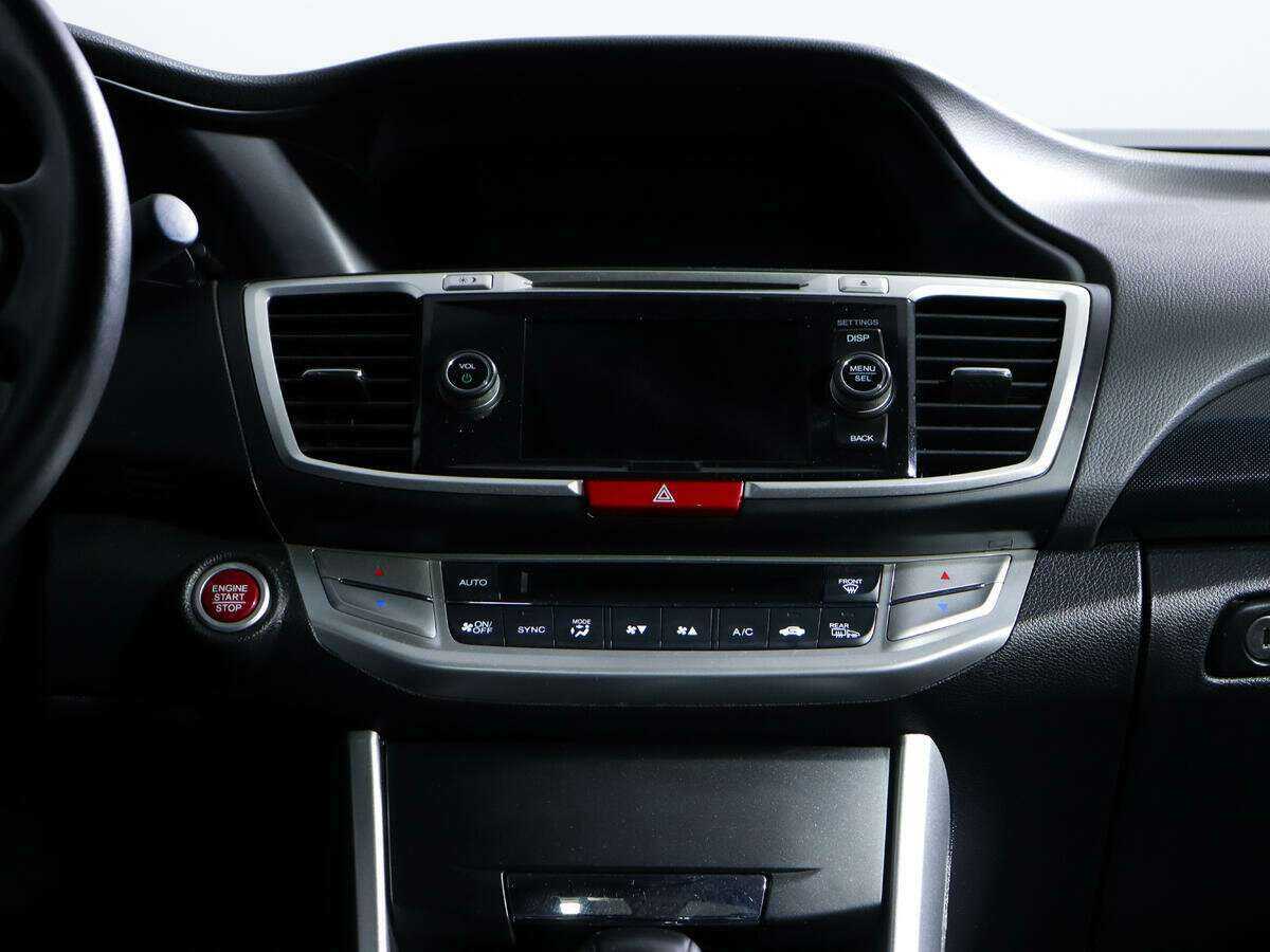 Купить Honda Accord с пробегом. Фото: #9
