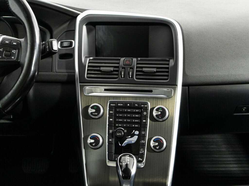 Купить Volvo XC60 с пробегом. Фото: #13