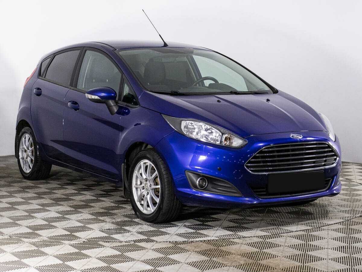 Купить Ford Fiesta с пробегом. Фото: #2