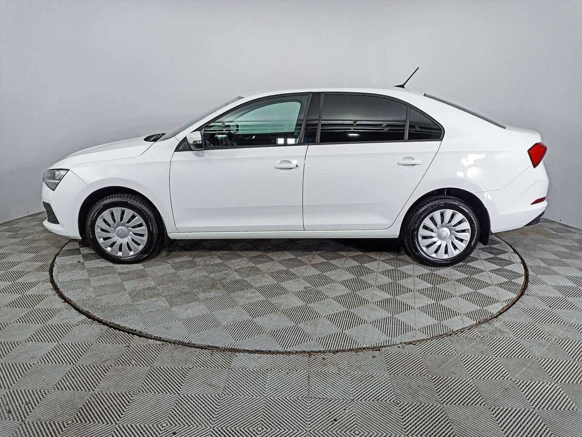 Купить Skoda Rapid с пробегом. Фото: #7