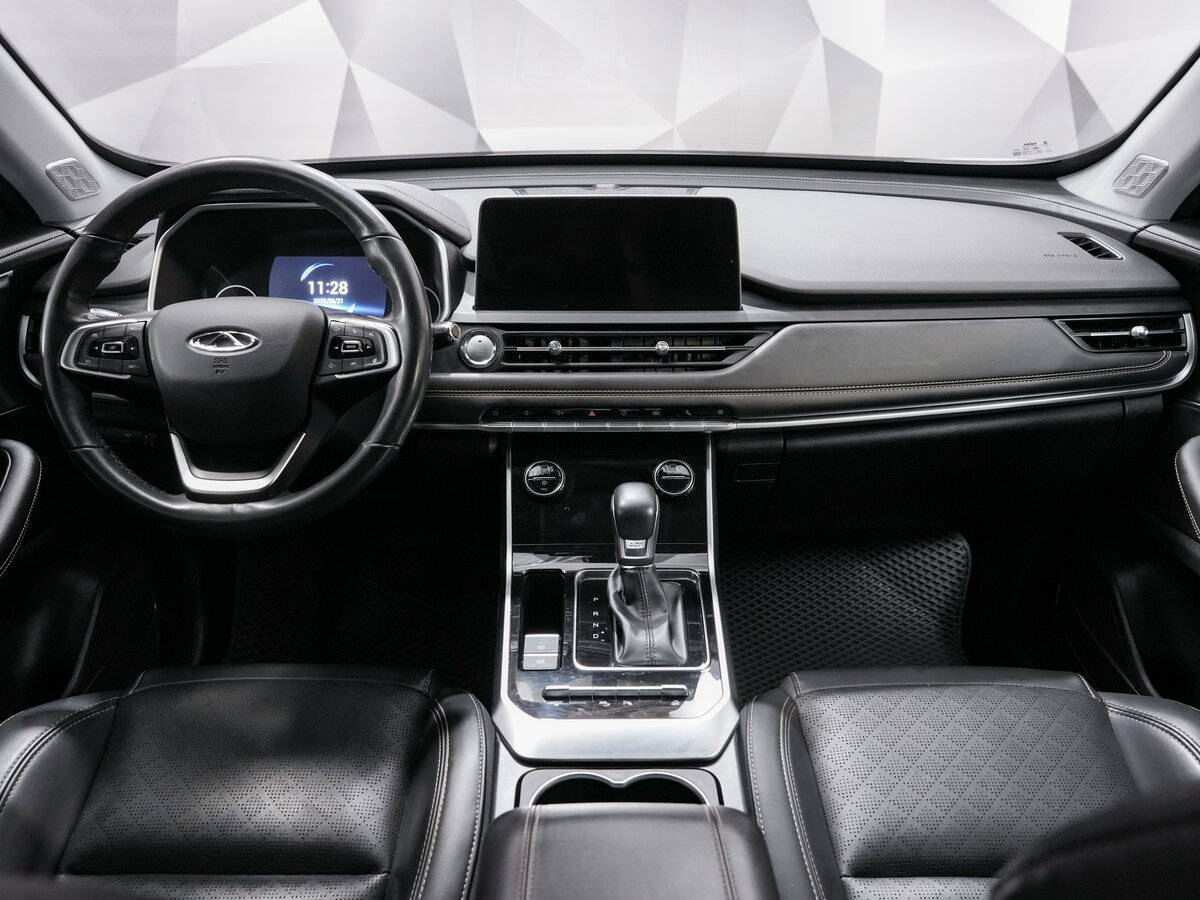 Купить Chery Tiggo 8 с пробегом. Фото: #10