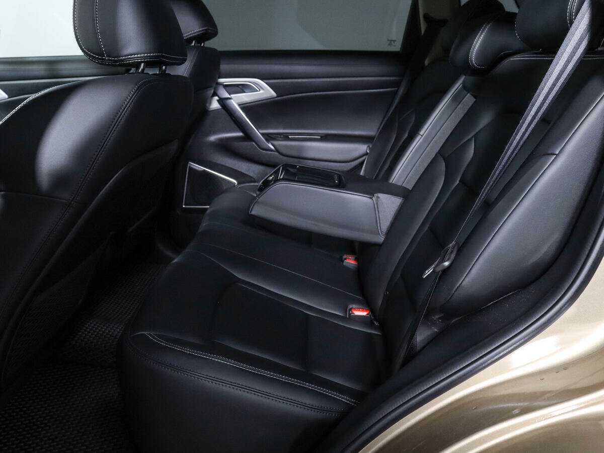 Купить Geely Atlas с пробегом. Фото: #9