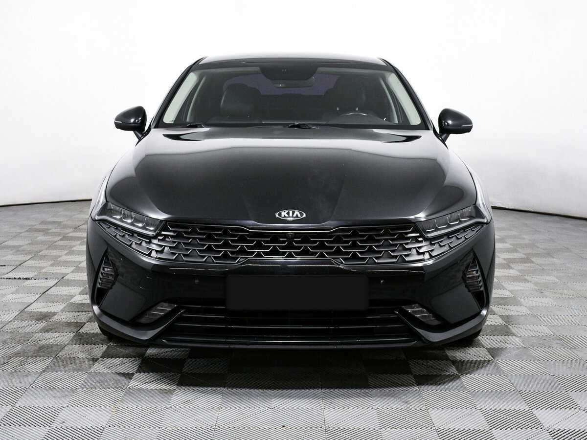 Купить Kia K5 с пробегом. Фото: #1