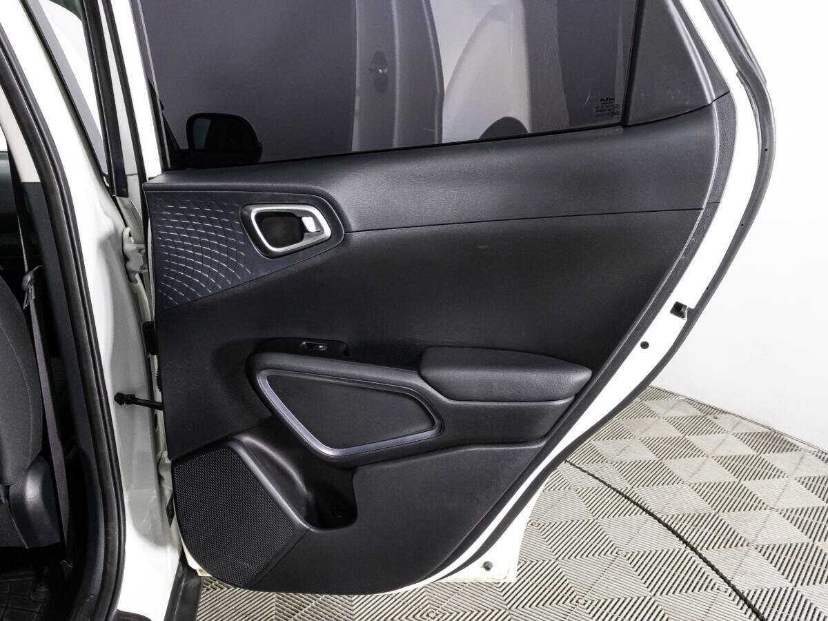 Купить Kia Soul с пробегом. Фото: #23