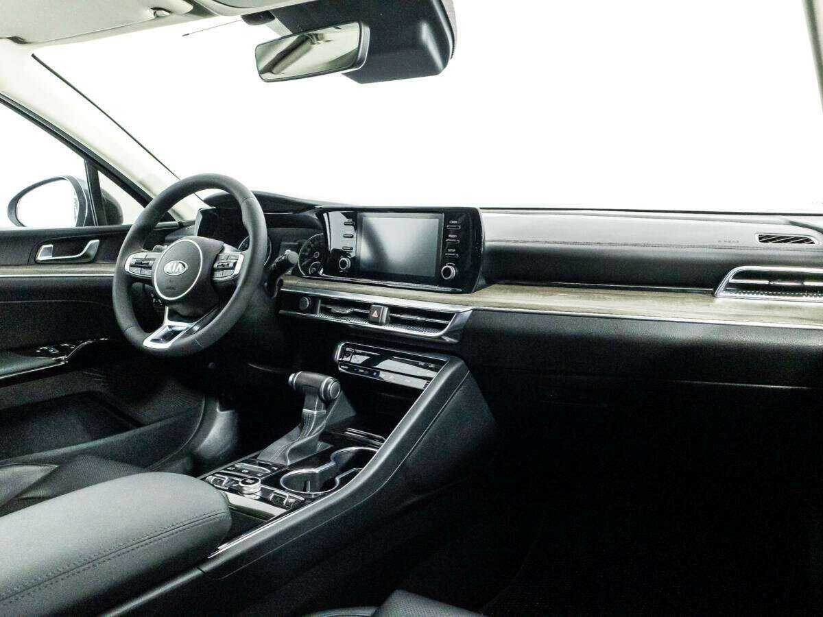 Купить Kia K5 с пробегом. Фото: #8