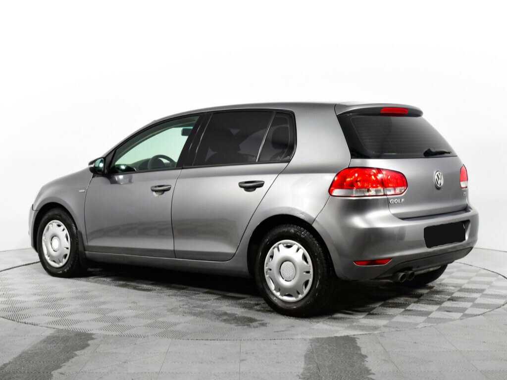 Купить Volkswagen Golf с пробегом. Фото: #6
