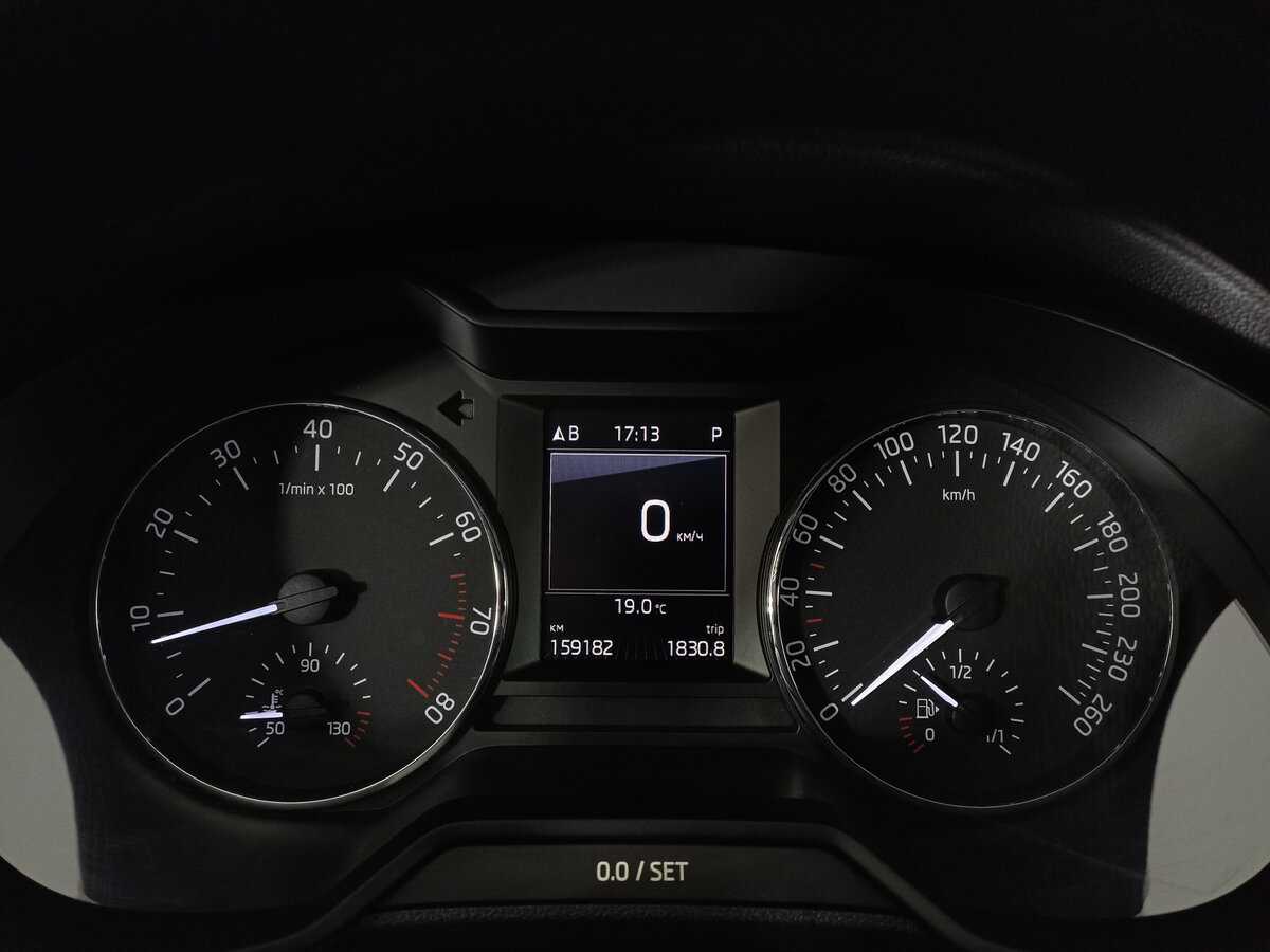 Купить Skoda Octavia с пробегом. Фото: #12