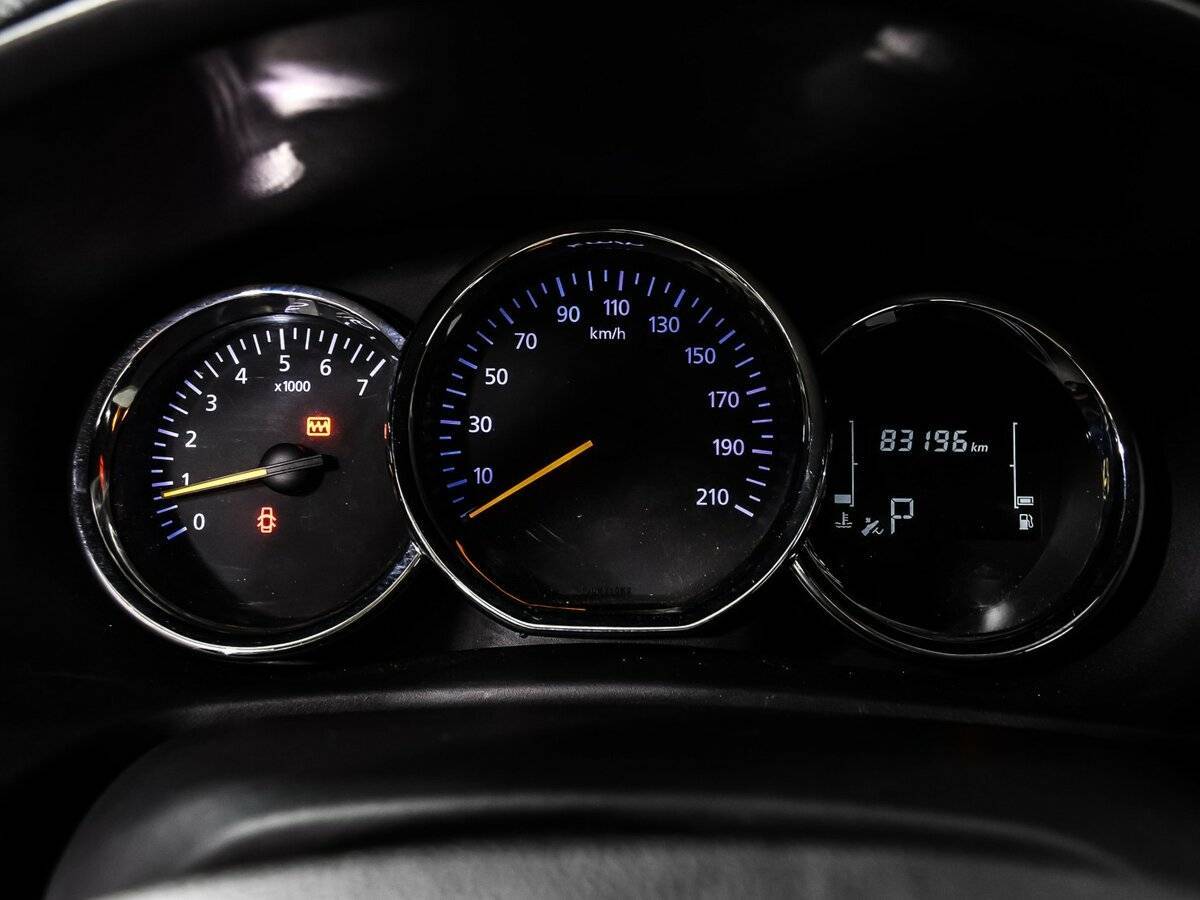 Купить Renault Logan с пробегом. Фото: #9