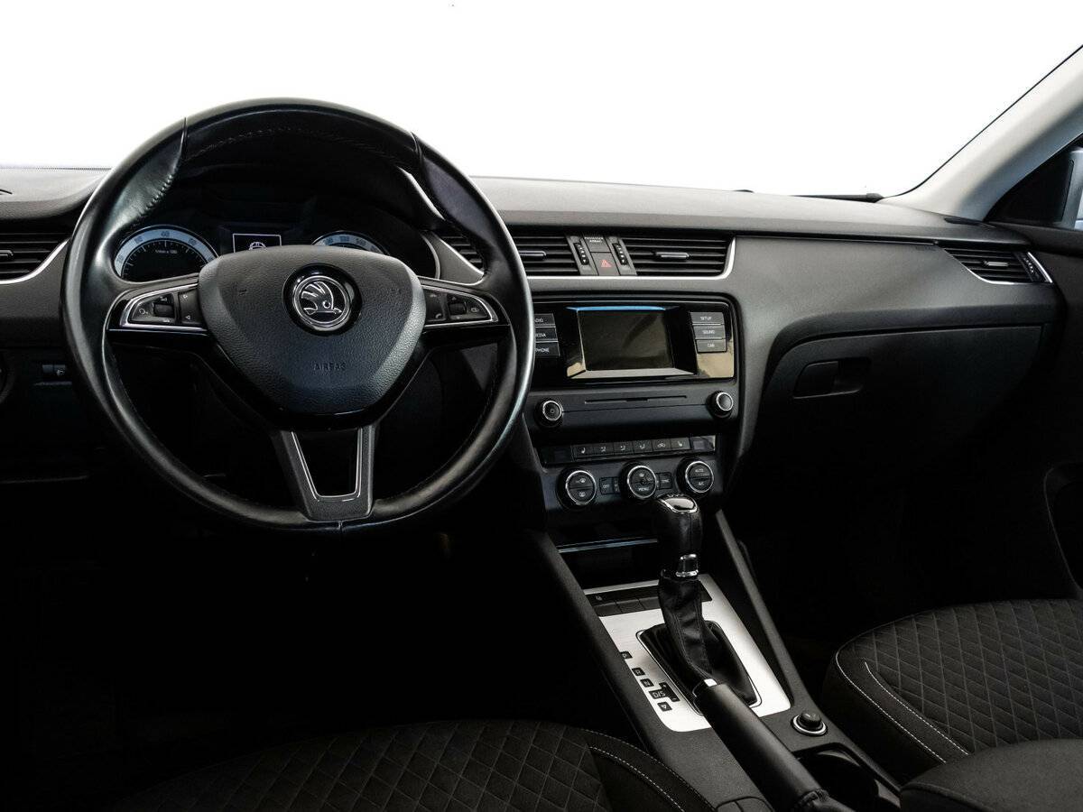 Купить Skoda Octavia с пробегом. Фото: #8