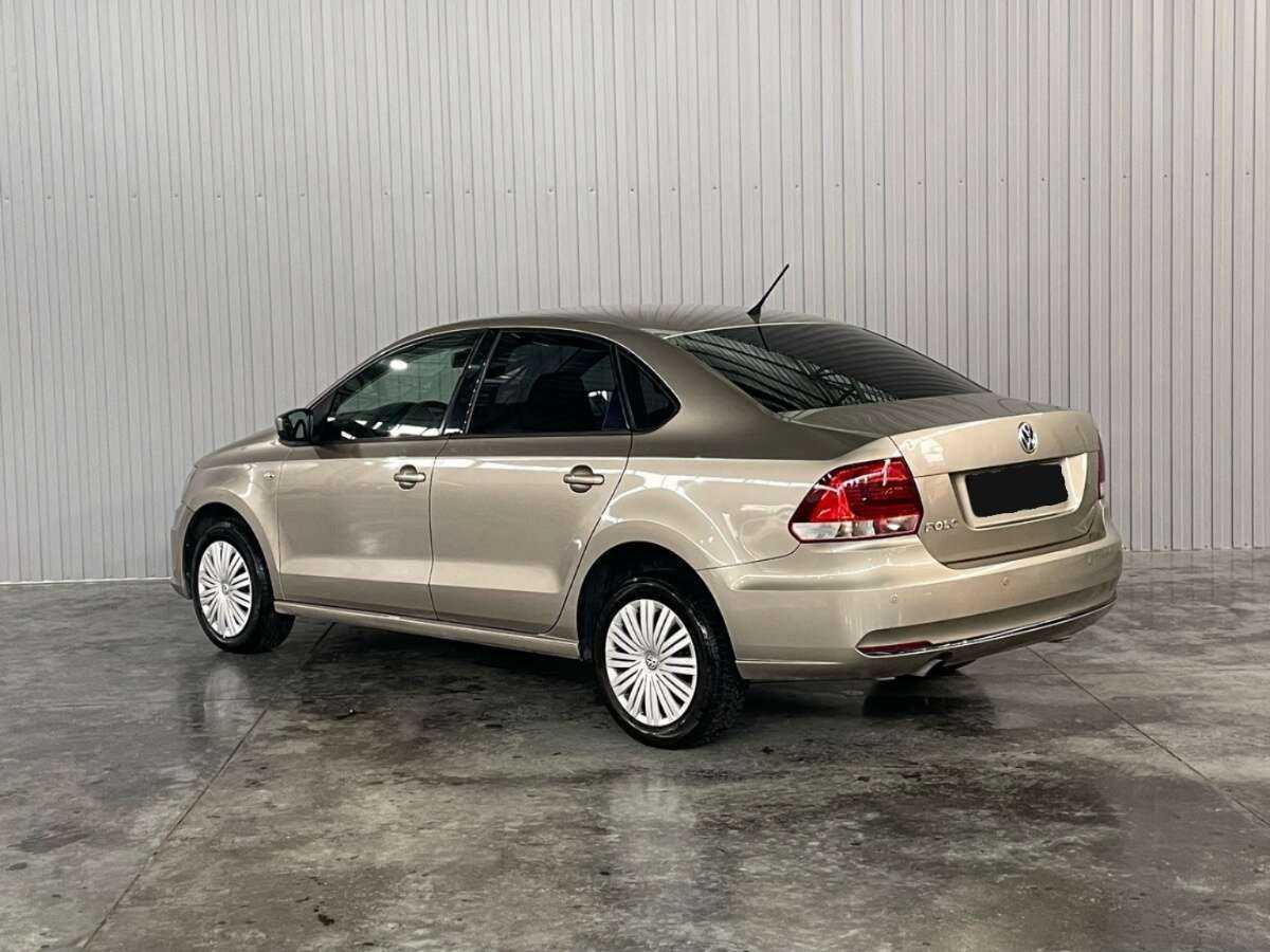 Купить Volkswagen Polo с пробегом. Фото: #6