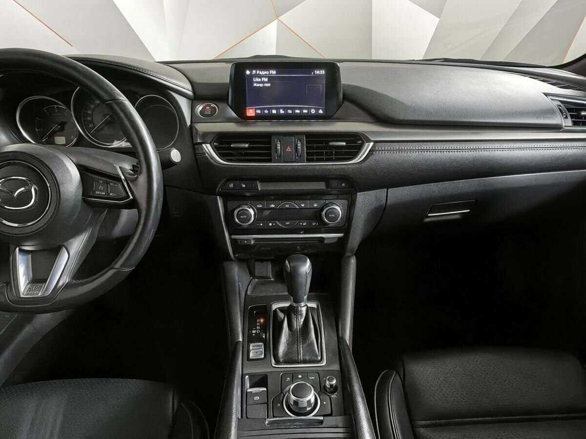Купить Mazda 6 с пробегом. Фото: #10