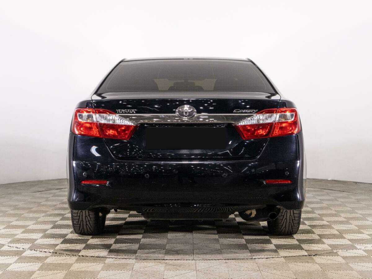 Купить Toyota Camry с пробегом. Фото: #4