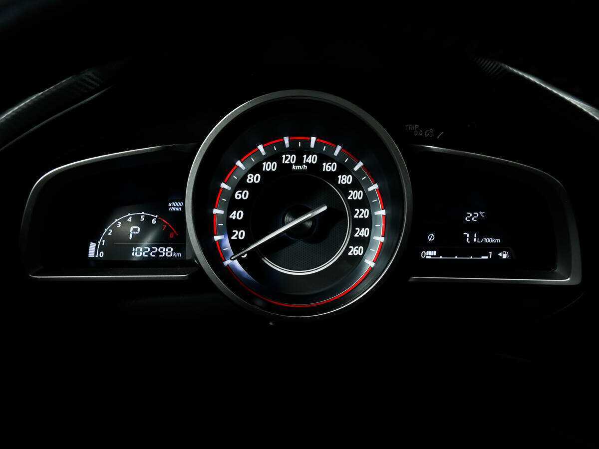 Купить Mazda 3 с пробегом. Фото: #9