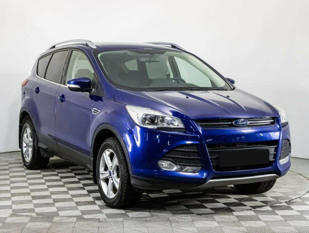 Купить Ford Kuga с пробегом. Фото: #2