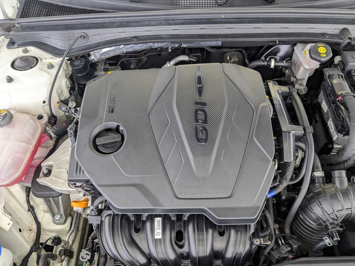 Купить Kia K5 с пробегом. Фото: #8