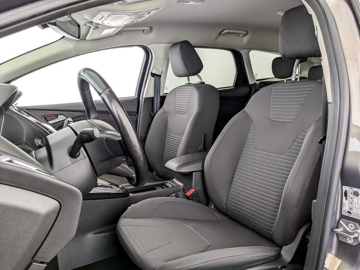Купить Ford Focus с пробегом. Фото: #15