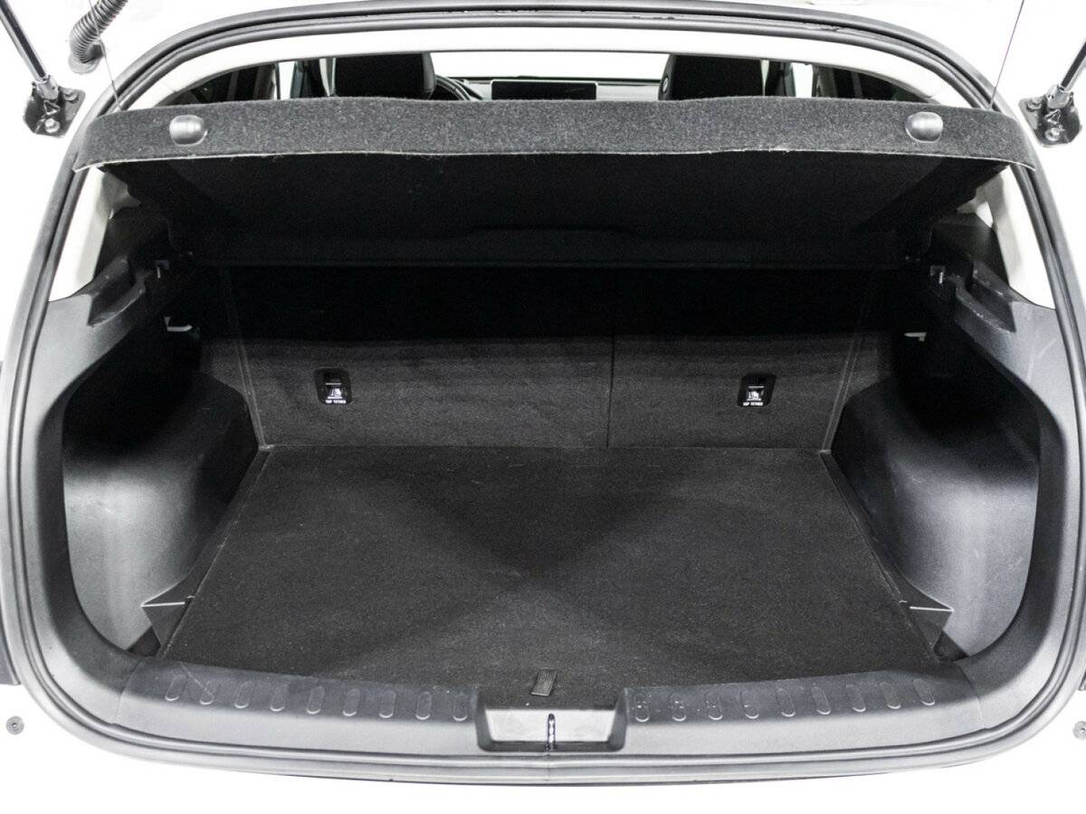 Купить Haval Jolion с пробегом. Фото: #18