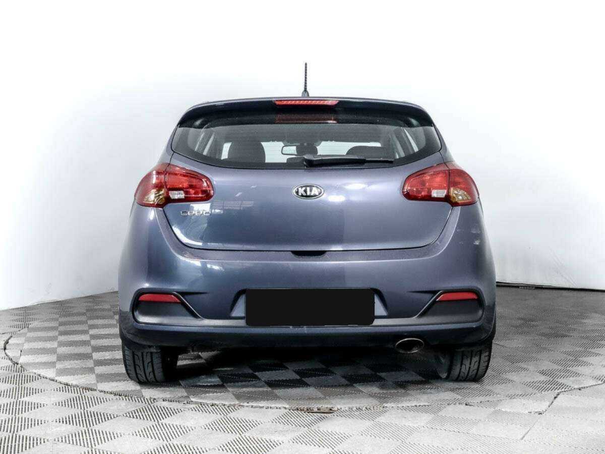Купить Kia Ceed с пробегом. Фото: #4