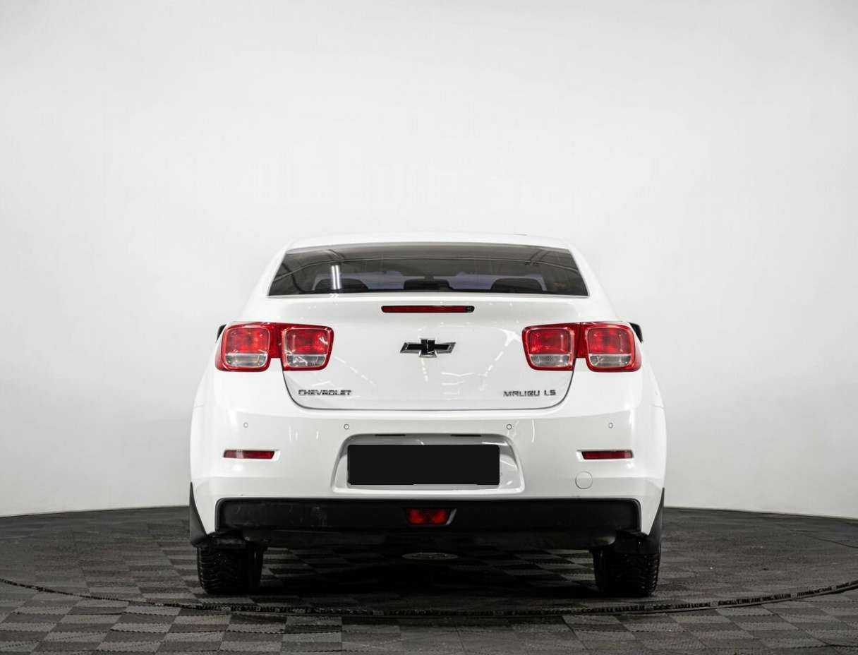 Купить Chevrolet Malibu с пробегом. Фото: #4