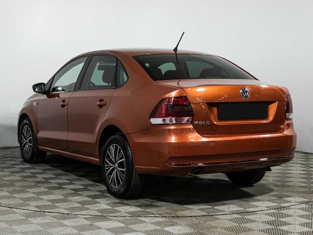 Купить Volkswagen Polo с пробегом. Фото: #6