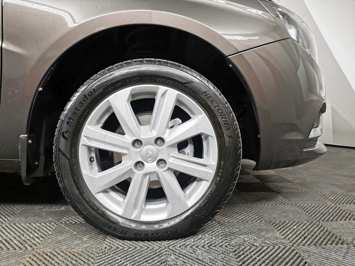 Купить Lada (ВАЗ) Vesta с пробегом. Фото: #16