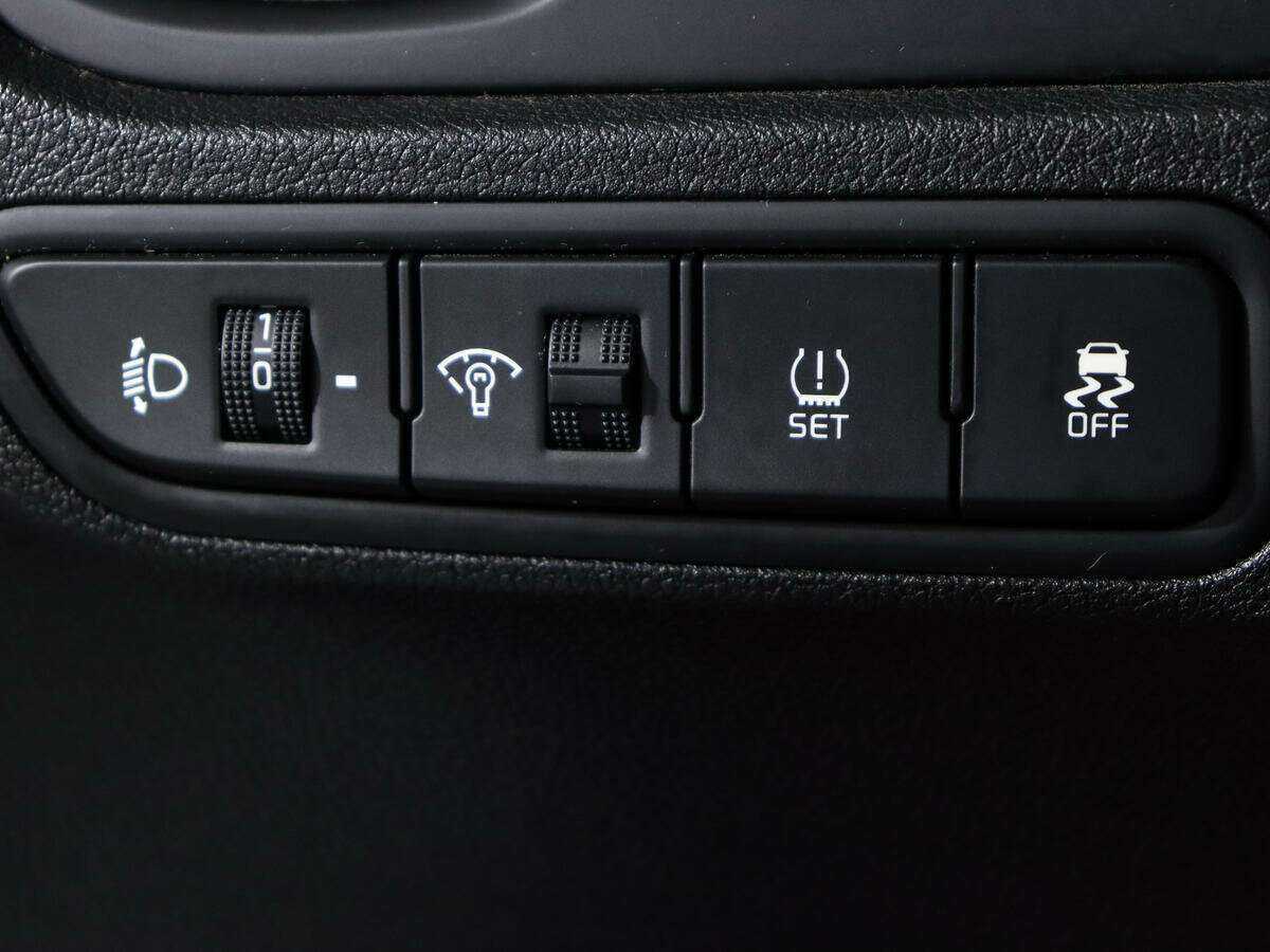 Купить Kia Rio с пробегом. Фото: #17