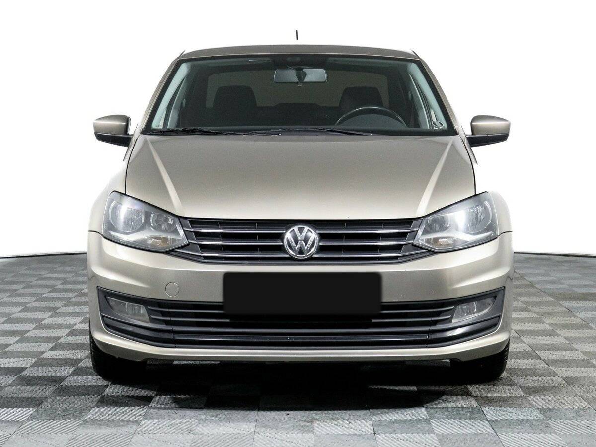 Купить Volkswagen Polo с пробегом. Фото: #1