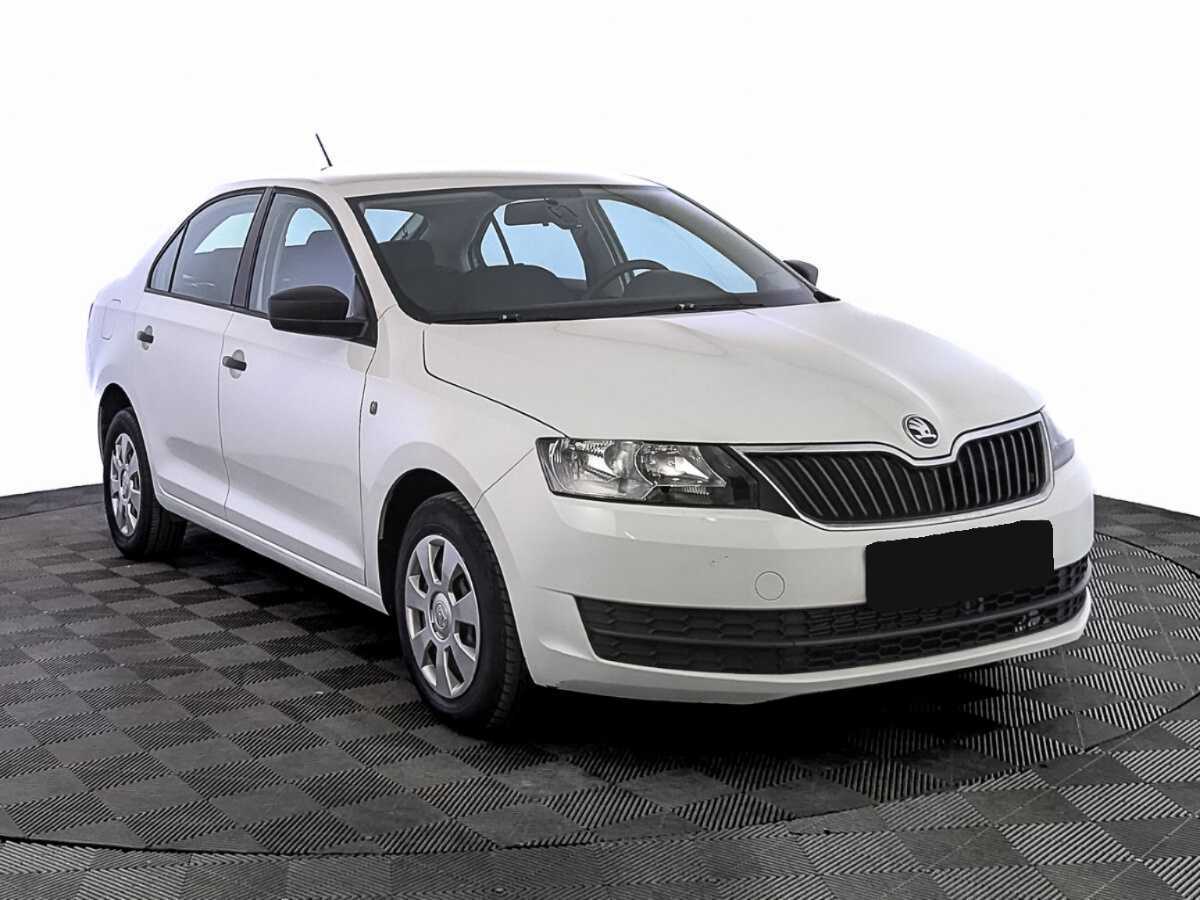 Купить Skoda Rapid с пробегом. Фото: #2