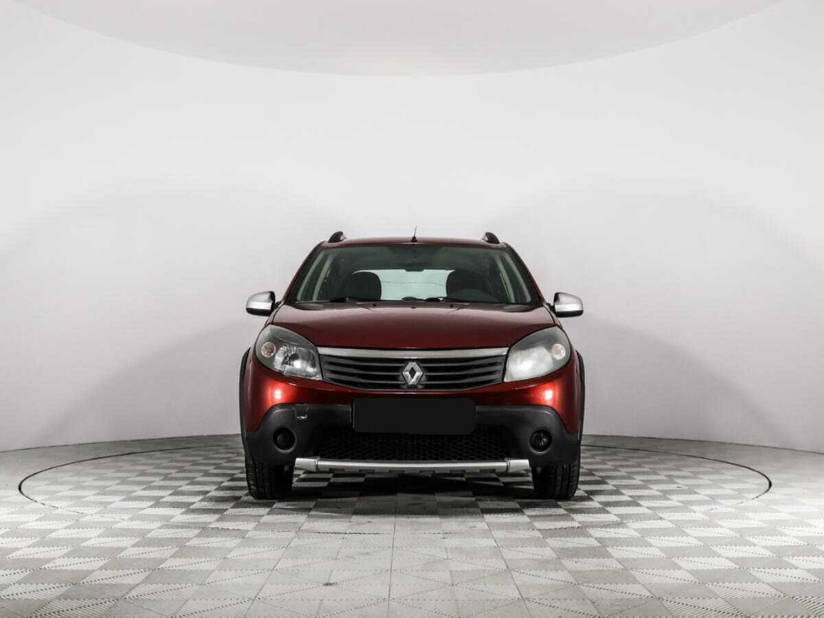 Купить Renault Sandero с пробегом. Фото: #1