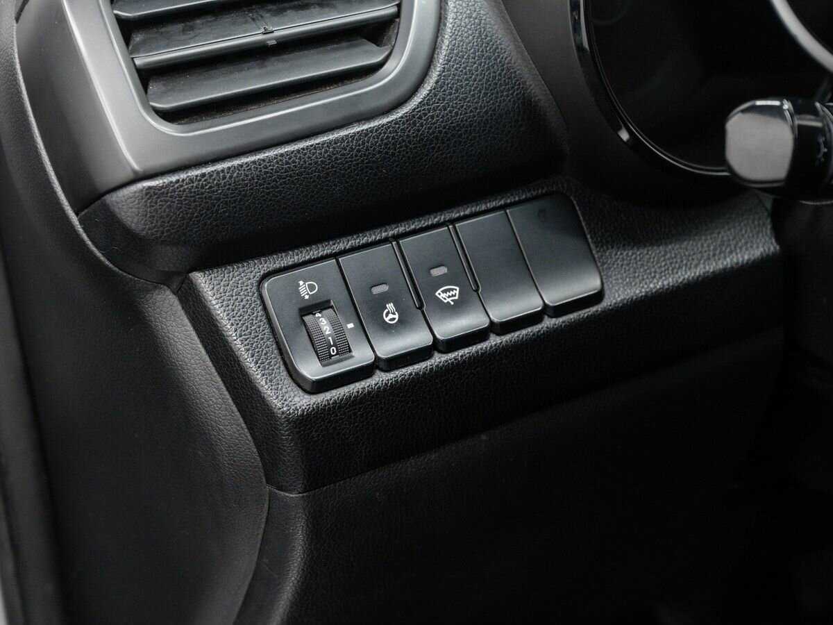 Купить Kia Rio с пробегом. Фото: #16