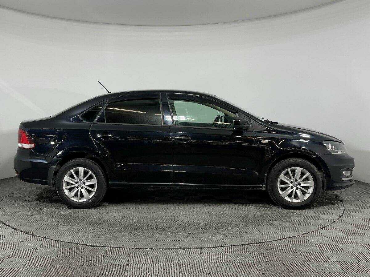 Купить Volkswagen Polo с пробегом. Фото: #3
