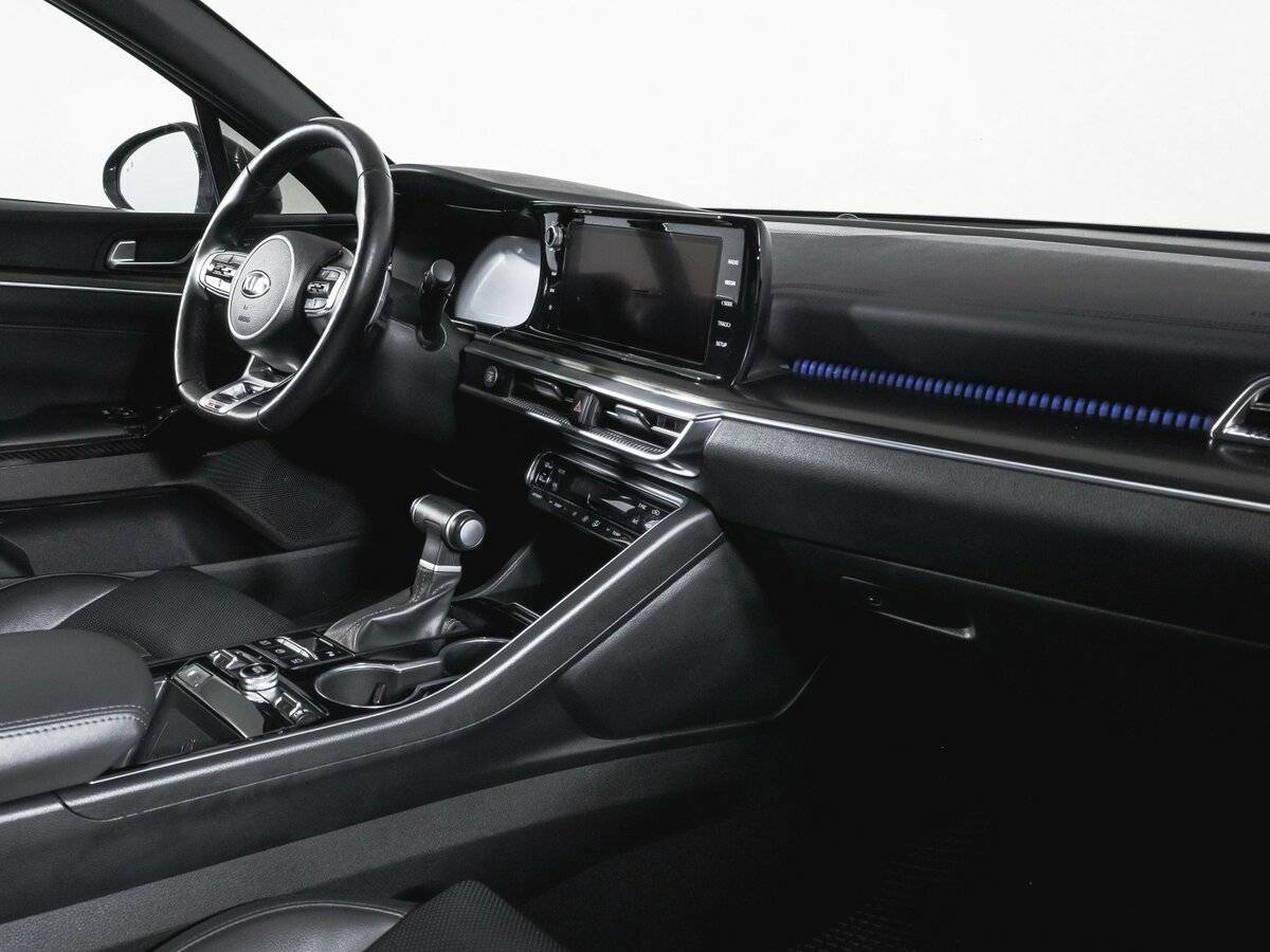 Купить Kia K5 с пробегом. Фото: #8