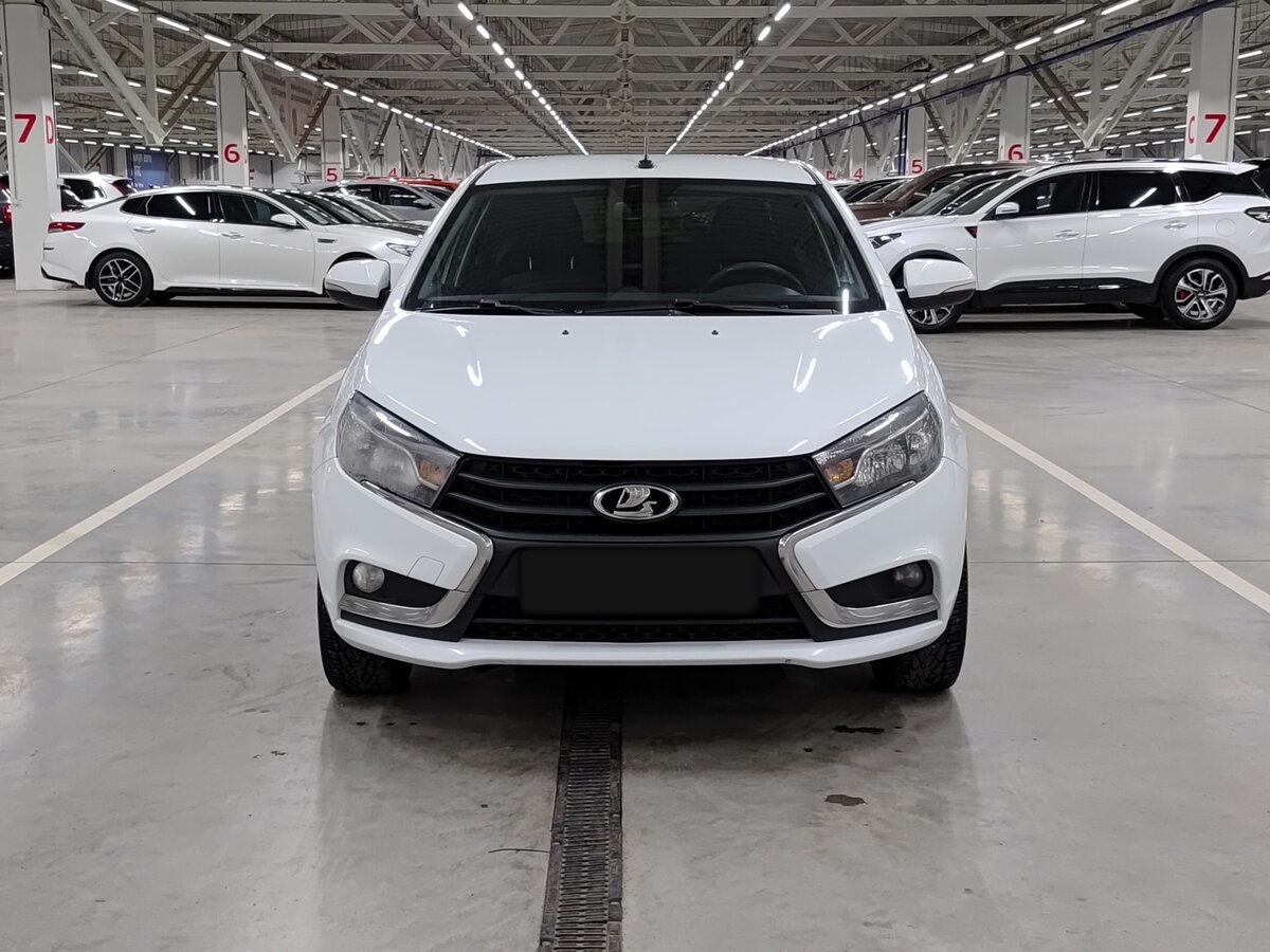 Купить Lada (ВАЗ) Vesta с пробегом. Фото: #1