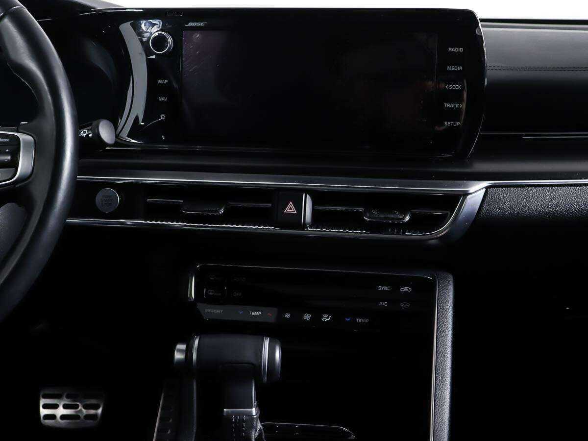 Купить Kia K5 с пробегом. Фото: #11