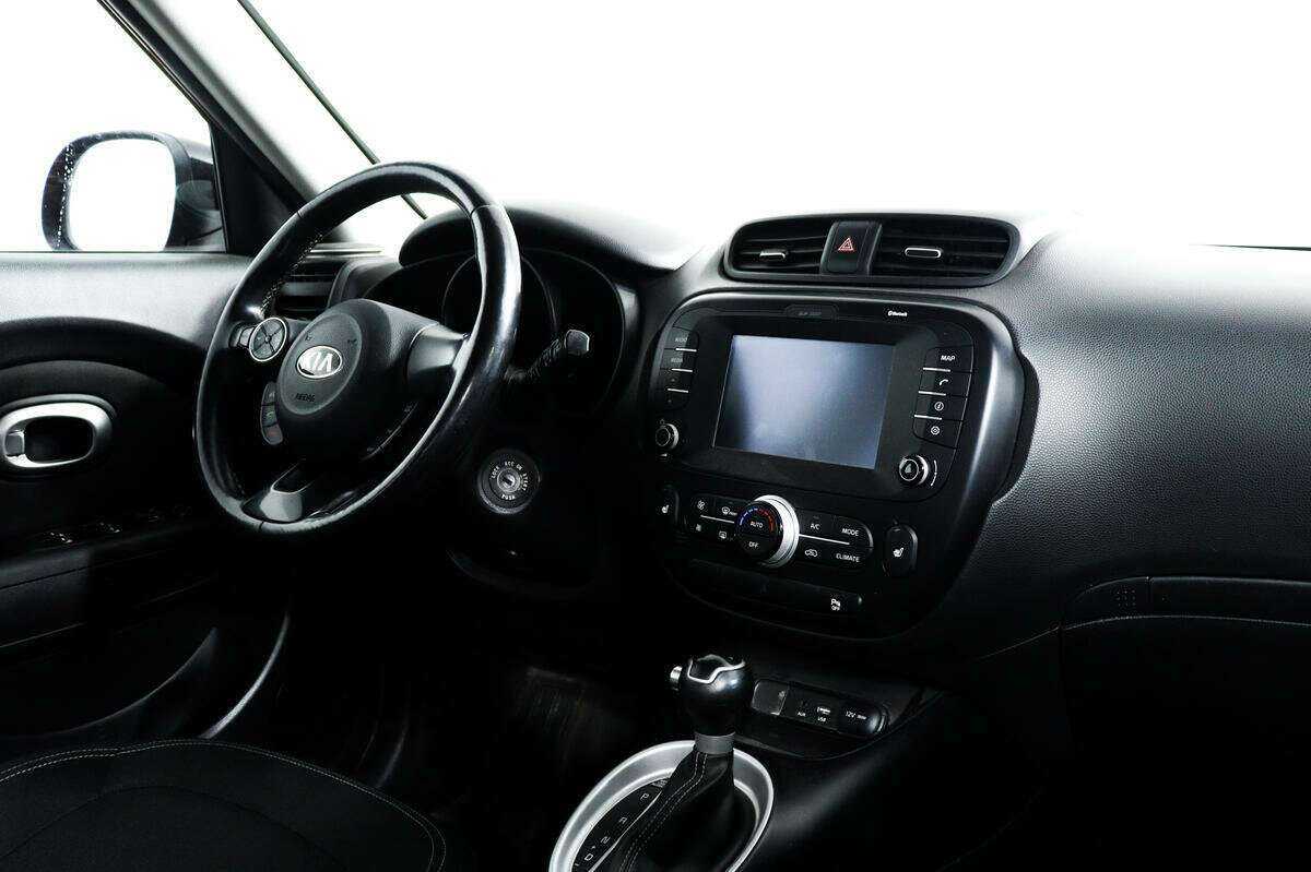 Купить Kia Soul с пробегом. Фото: #8