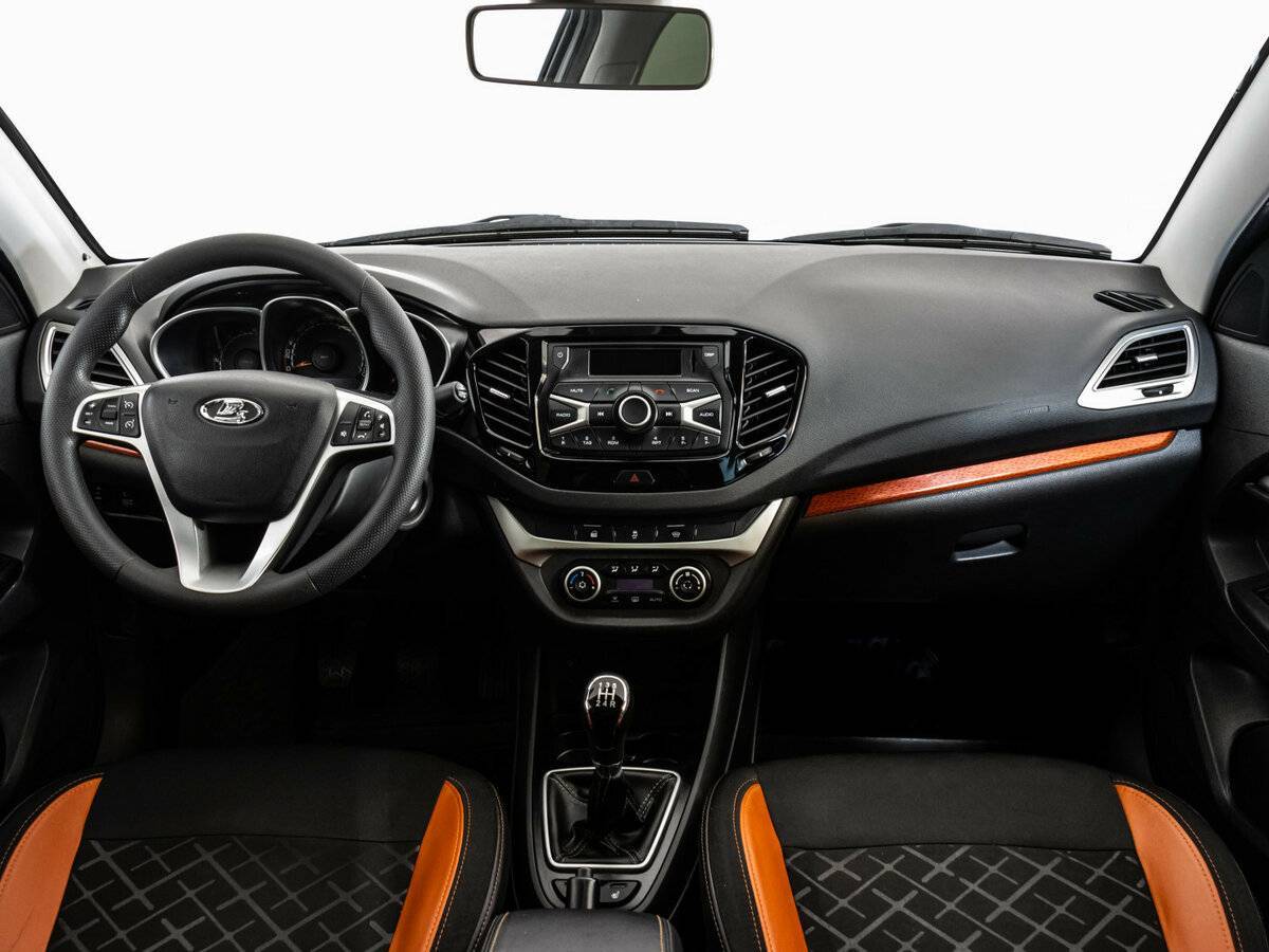 Купить Lada (ВАЗ) Vesta с пробегом. Фото: #7