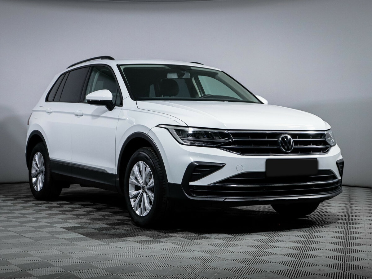 Купить Volkswagen Tiguan с пробегом. Фото: #2