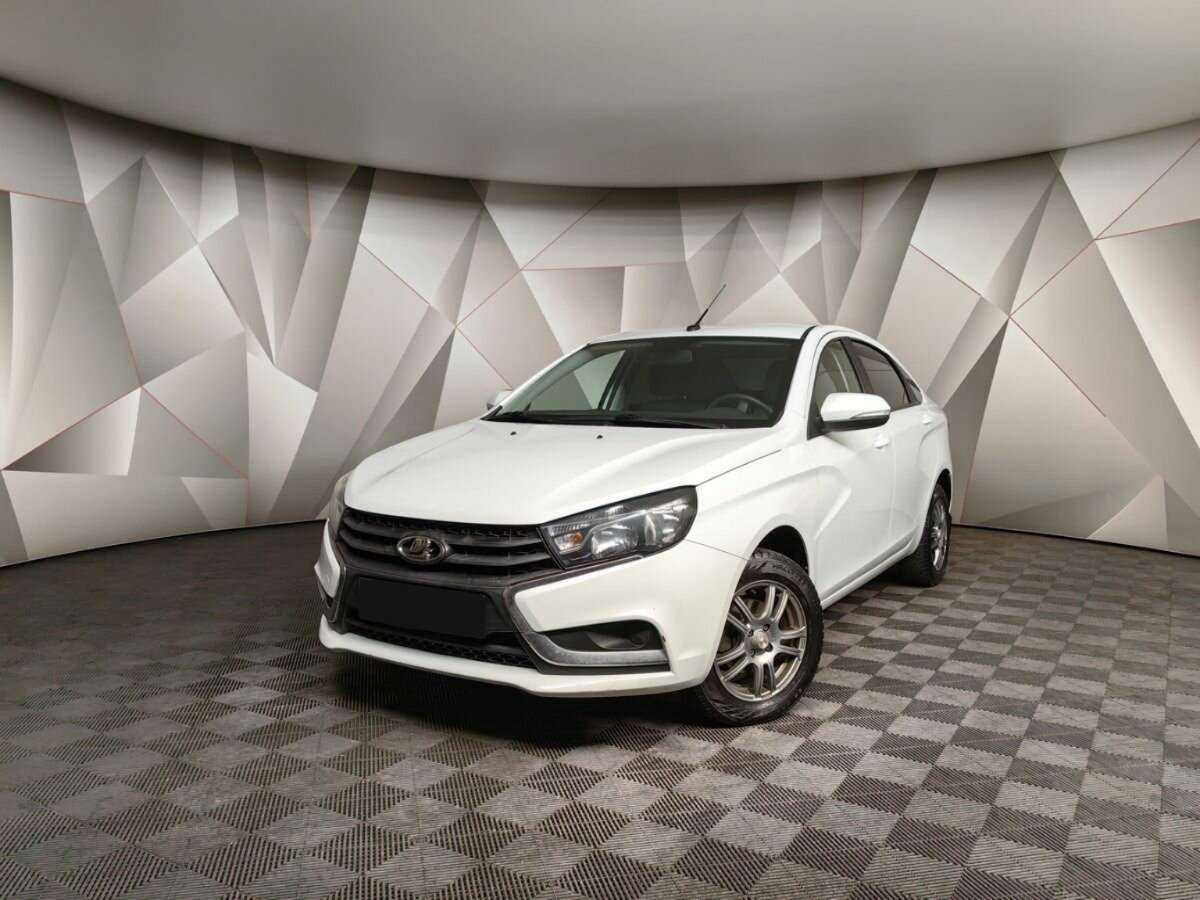 Купить Lada (ВАЗ) Vesta с пробегом. Посмотреть фото