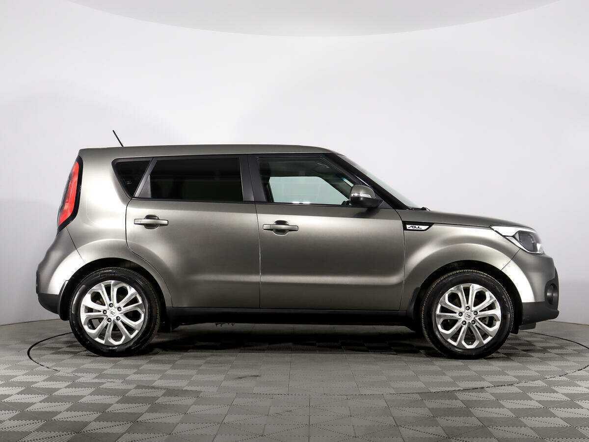 Купить Kia Soul с пробегом. Фото: #3
