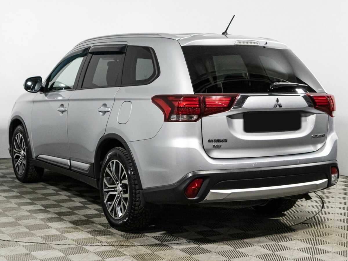 Купить Mitsubishi Outlander с пробегом. Фото: #6